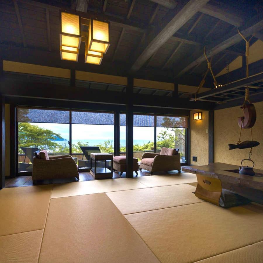 森の入り江の離れ宿 無雙庵枇杷 Izu  Eksteriør bilde